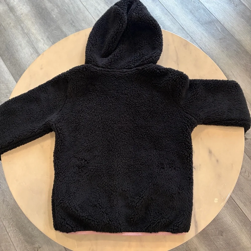 Reebok Girls Black Fleece Zip Up Hoodie Jacket.